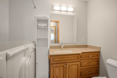 Enjoy easy, single-level living in this beautifully maintained - photo 8