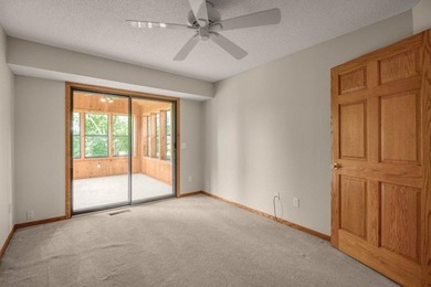 Enjoy easy, single-level living in this beautifully maintained - photo 10