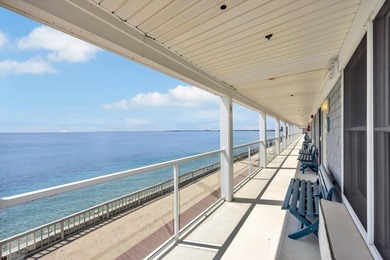 The Captains Quarters, is a sought after '' YEAR ROUND'', rental - photo 14
