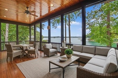 The Keowee Life awaits you at 3 Horizon Pointe. This luxury home - photo 7