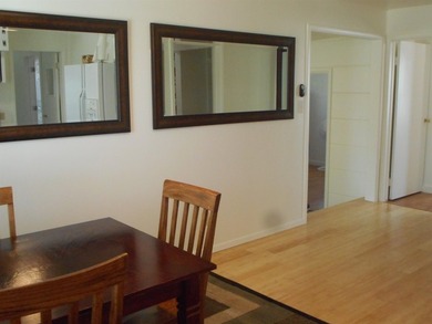 Sparkling clean 3 bedroom 2 bath, home in town. City sewer and - photo 22