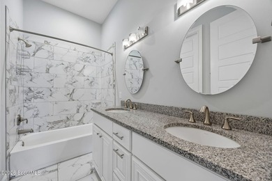 Welcome to this exceptional custom-built home by Parr - photo 29