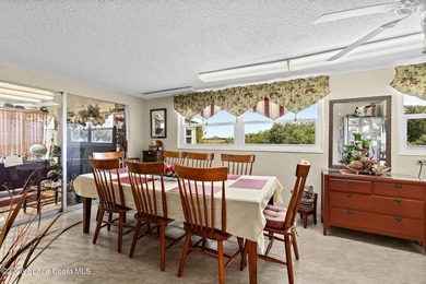 Very unique home with waterfront on 3 sides. Price reduced 400k - photo 49