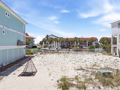 Welcome to one of the few gated communities on beautiful Navarre - photo 9