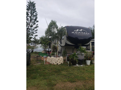 (private lake, pond, creek) Home For Sale in Palm Harbor Florida