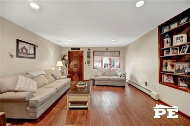 Welcome to 1782 East 51st Street in the heart of Old Mill Basin! - photo 4