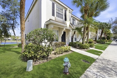 Beautiful two-story corner townhouse offering two bedrooms and - photo 2
