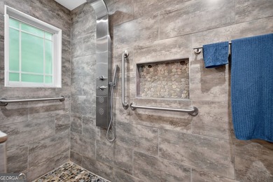 Nestled in a charming 8-home community, this well-maintained - photo 19