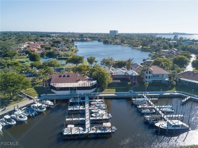 Caloosahatchee River Condo For Sale in Fort Myers Florida