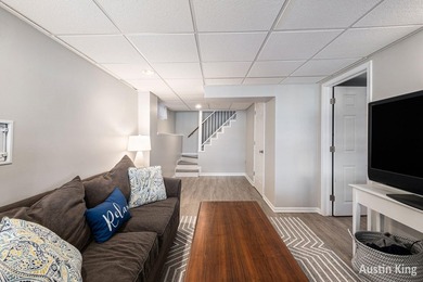 SELLER TO ENTERTAIN OFFERS BETWEEN $749,900 AND $789,876 - photo 21