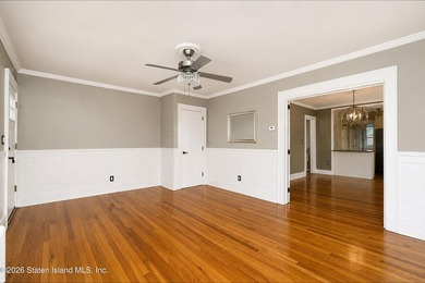 69 Chelsea St, currently the only two-family home in Tottenville - photo 6