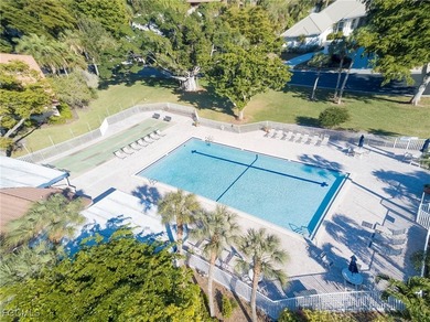 Seller is motivated ! One of Fort Myers' most compelling - photo 8