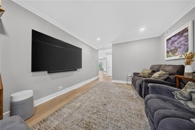 Welcome to this exceptional multi-generational property in the - photo 10