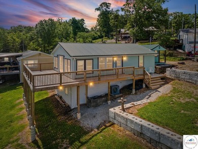 Back on the market to no fault of the seller or home! Don't miss - photo 2