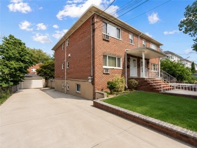 Discover exceptional living in this beautifully appointed - photo 4