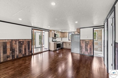 Back on the market to no fault of the seller or home! Don't miss - photo 5
