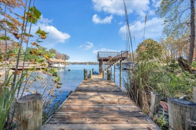 Lake Home For Sale in Huddleston, Virginia