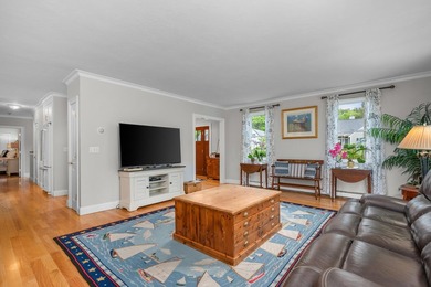 Discover the perfect blend of coastal charm and comfort in this - photo 10