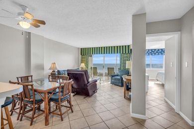 Oceanfront two-bedroom, two-bathroom condo with direct Atlantic - photo 4
