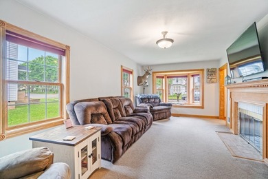 Charming 3-Bedroom, 2.5-Bath Home in Menomonie with Stylish - photo 6