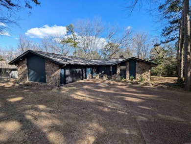 Lake Home For Sale in Heber Springs, Arkansas