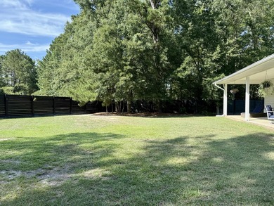 Rare opportunity to own a beautifully updated 3 BR / 2 BA, 2,625 - photo 4