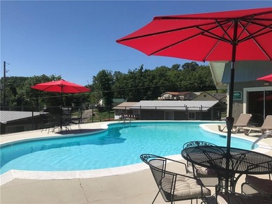 PRICE IMPROVEMENT!! TURNKEY Lake of the Ozarks getaway + - photo 17