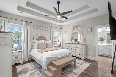 Incredible opportunity to purchase this waterfront 3 bedroom, 2 - photo 27