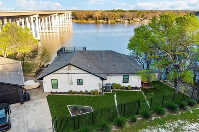 Welcome to a rare Fort Worth treasure where architecture - photo 30