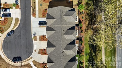 Stunning Townhome in the Heart of Cornelius - Minutes from - photo 40