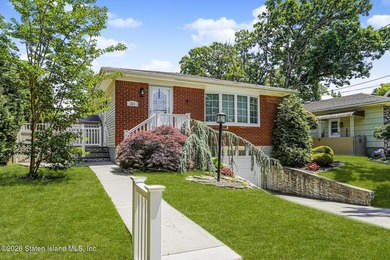 Welcome to 323 Main Street, a brick ranch set in the heart of - photo 1