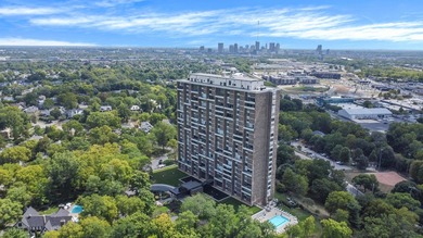 Summit Chase easy living. One of the larger single floor plans