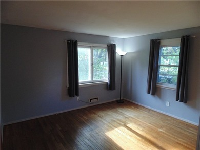 Move right into this well-maintained 4-bedroom Cape Cod in the - photo 18