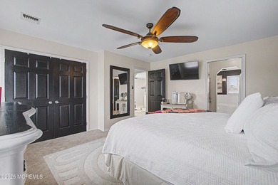 Welcome to this exceptional waterfront home offering the perfect - photo 31