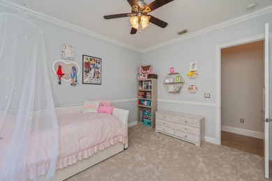 Experience refined, single-level living in the gated golf - photo 35
