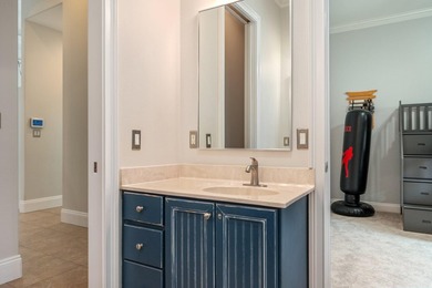 Experience refined, single-level living in the gated golf - photo 36