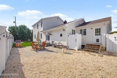 Welcome to this exceptional waterfront home offering the perfect - photo 37