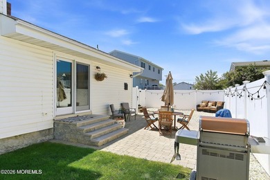 Welcome to this exceptional waterfront home offering the perfect - photo 39
