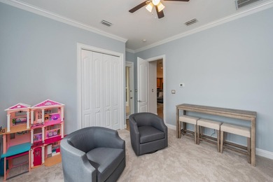 Experience refined, single-level living in the gated golf - photo 41