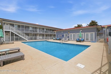 Turnkey Beachside Condo - fully furnished, active established - photo 42