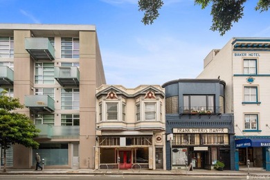 Introducing a fantastic mixed-use property in the heart of San - photo 1