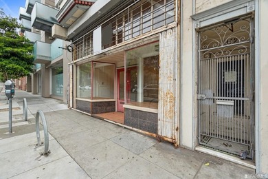 Introducing a fantastic mixed-use property in the heart of San - photo 6