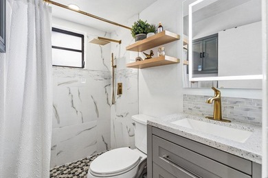 RARE OPPORTUNITY in North Palm Beach with this spacious - photo 16