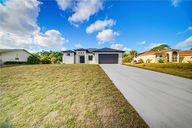 Lehigh Acres Area Home Sale Pending in Lehigh Acres Florida