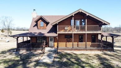 (private lake, pond, coastal) Home For Sale in Dekalb Texas