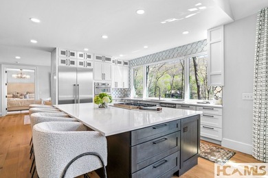 Presenting the most exquisite turnkey modern mountain home - photo 9