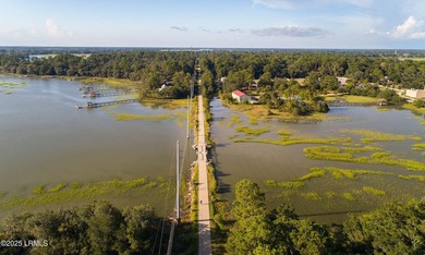 Located within Ribaut Island, this luxurious second floor - photo 46
