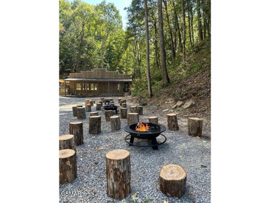 Ready for overnight rental! This cabin has a uniqueness of an - photo 49