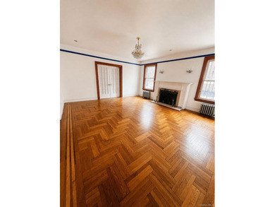 Investors delight! This huge home sits on a double lot that - photo 10