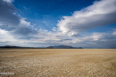 An uncommonly rare geothermal holding of 70 acres awaits just - photo 5